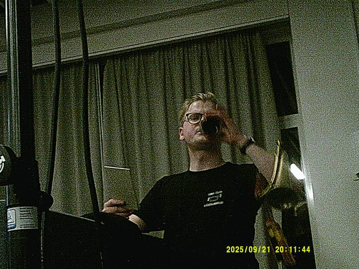 gf/20250921201144_00