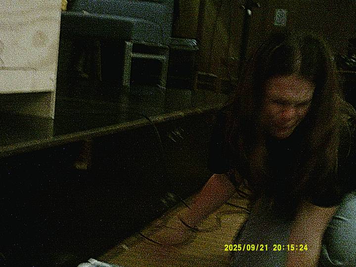 gf/20250921201524_00