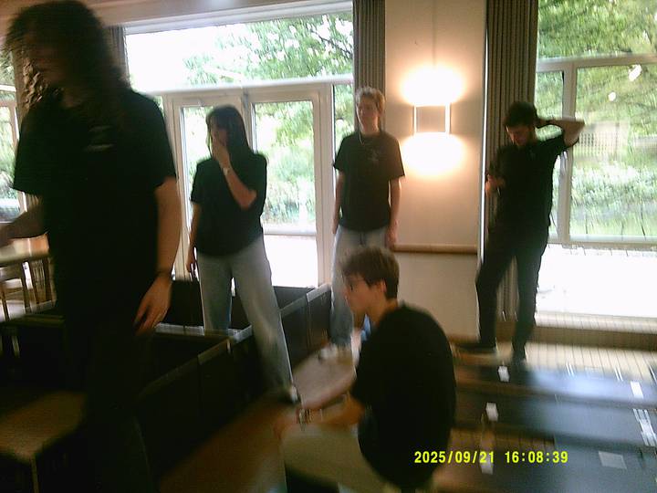 gf/20250921160839_00