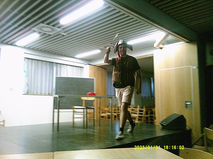 haengerrevy/20230131181602_00