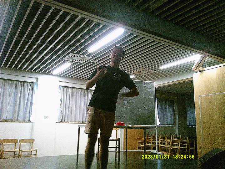 haengerrevy/20230131182456_00