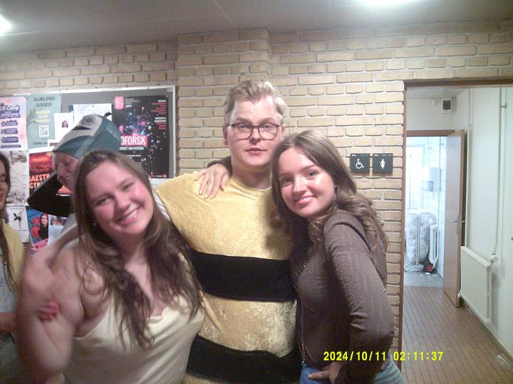 halloweenfest/20241011021136_00