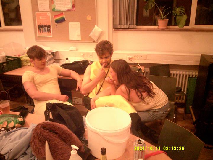 halloweenfest/20241011021326_00