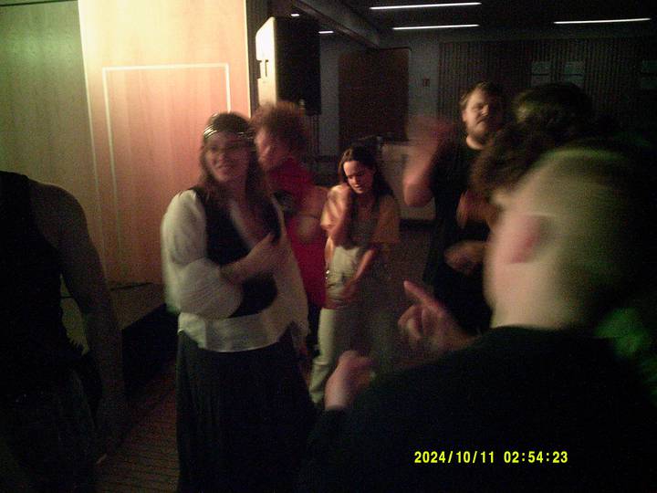 halloweenfest/20241011025423_00