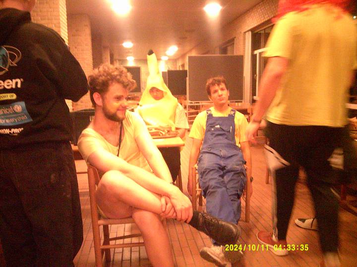 halloweenfest/20241011043335_00