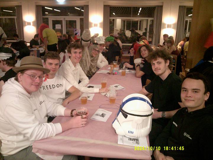 halloweenfest/20241010184145_00