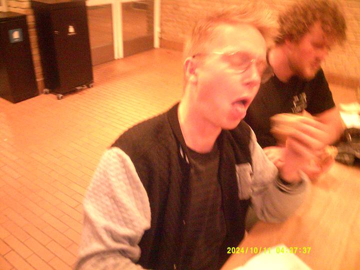 halloweenfest/20241011043737_00