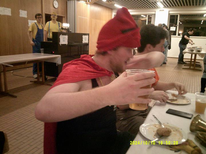 halloweenfest/20241010185028_00