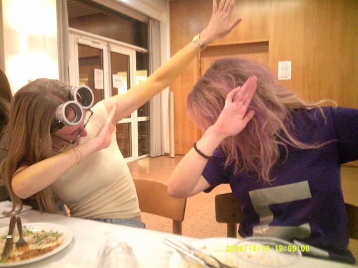 halloweenfest/20241010190900_00