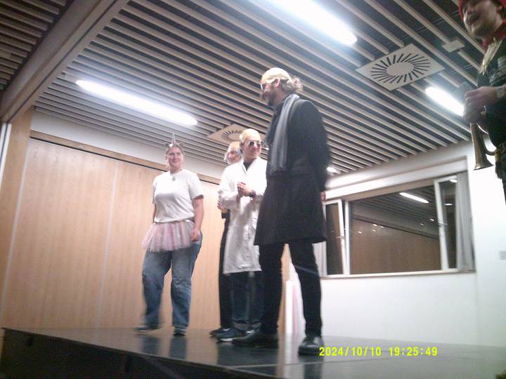 halloweenfest/20241010192549_00