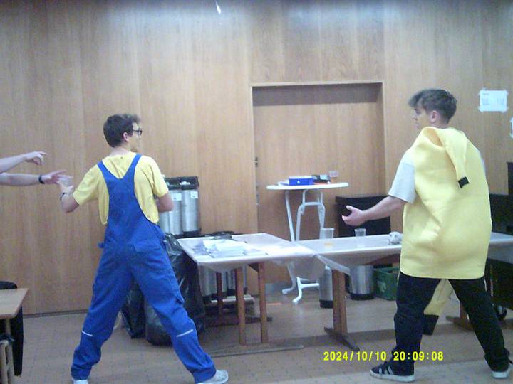 halloweenfest/20241010200908_00