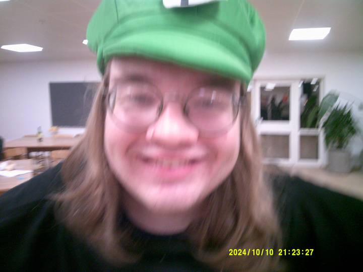 halloweenfest/20241010212327_00