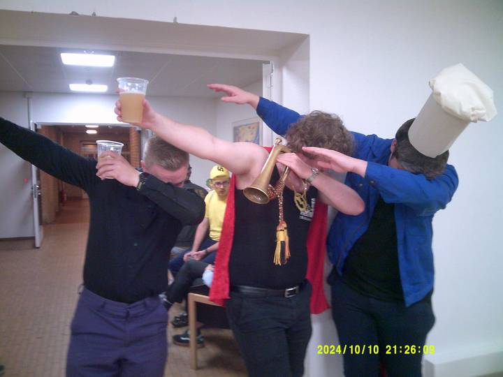 halloweenfest/20241010212609_00