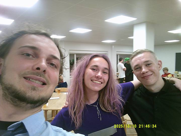 halloweenfest/20251010214634_00