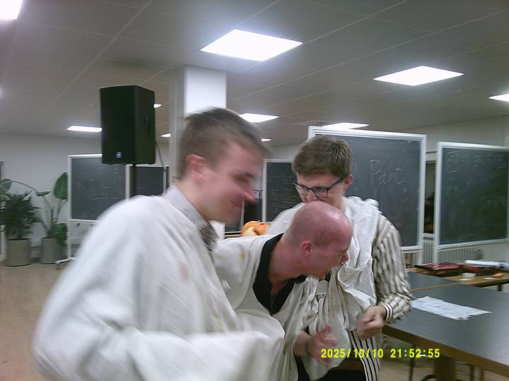 halloweenfest/20251010215255_00