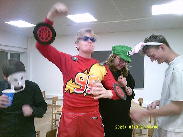 halloweenfest/20251010215500_00