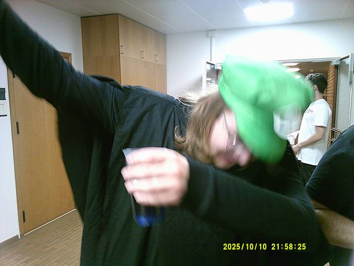 halloweenfest/20251010215825_00