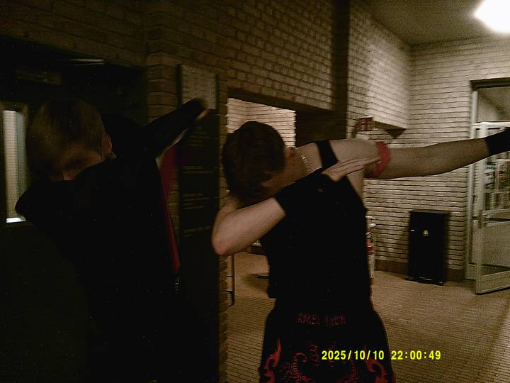 halloweenfest/20251010220049_00