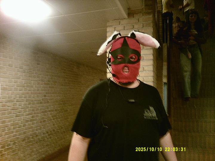 halloweenfest/20251010220331_00