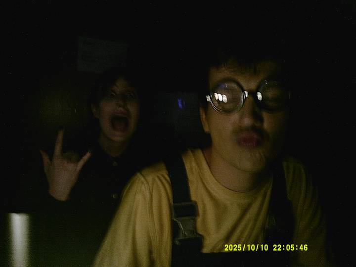 halloweenfest/20251010220546_00