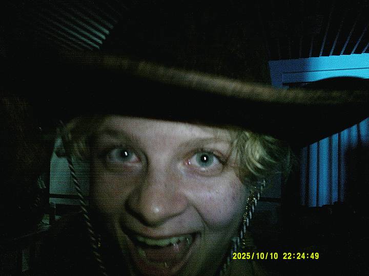 halloweenfest/20251010222449_00