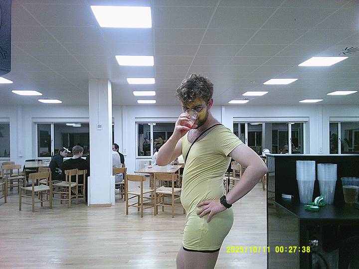 halloweenfest/20251011002738_00