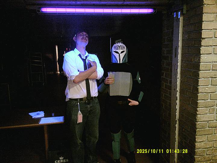 halloweenfest/20251011014328_00