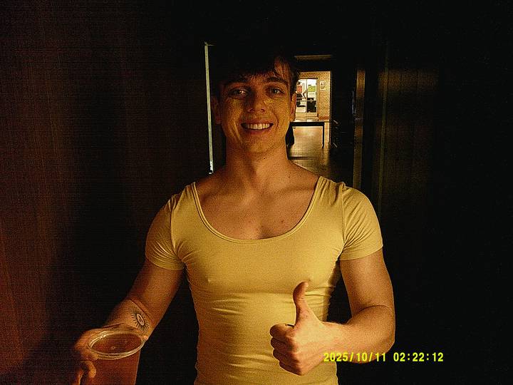 halloweenfest/20251011022212_00