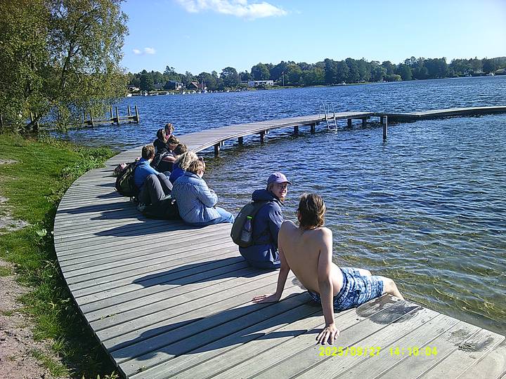 hstr/20250927141004_00