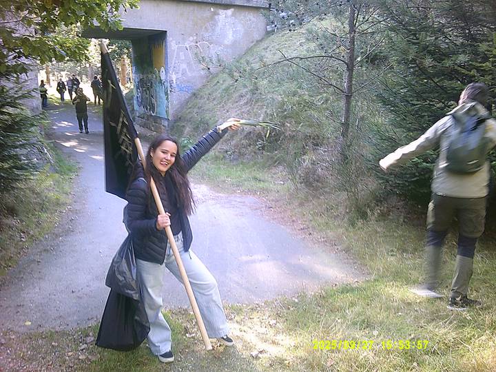 hstr/20250927155357_00