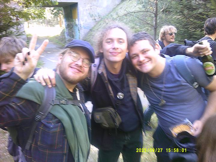 hstr/20250927155801_00