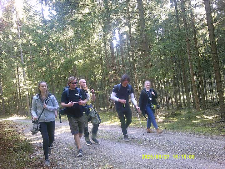 hstr/20250927161800_00