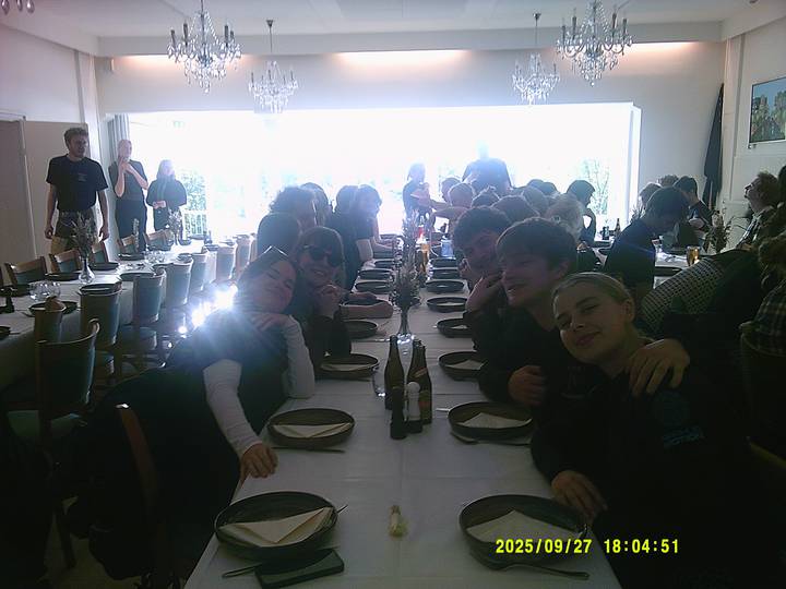 hstr/20250927180450_00