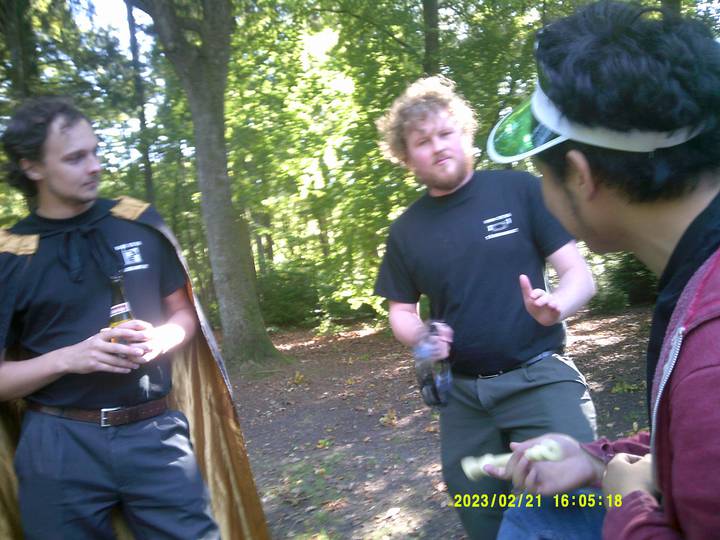 hstr/20230221160518_00