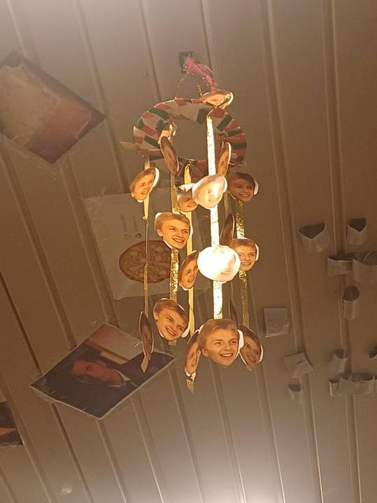 juleklip/6d07054d-ac6f-4a2d-9510-e01b7e47b9d1