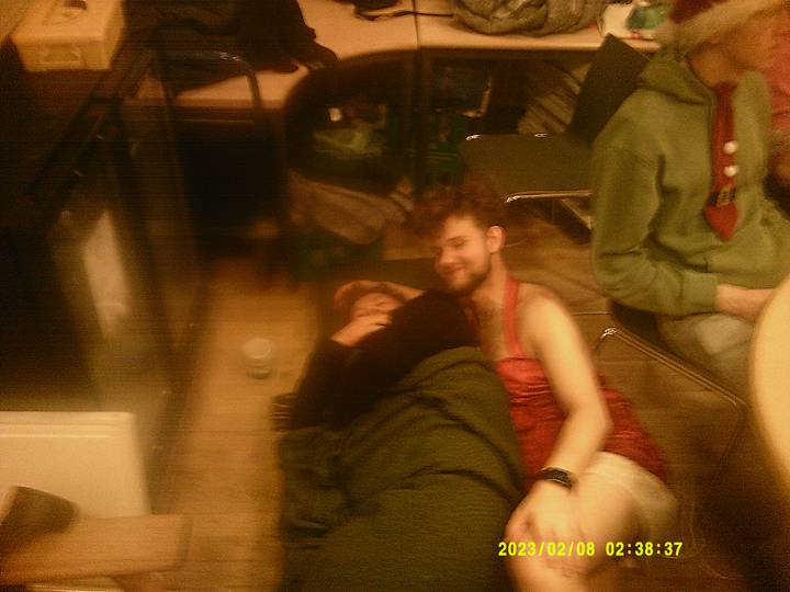 julerevy-fest/20230208023837_00