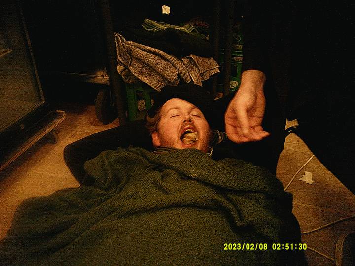 julerevy-fest/20230208025130_00