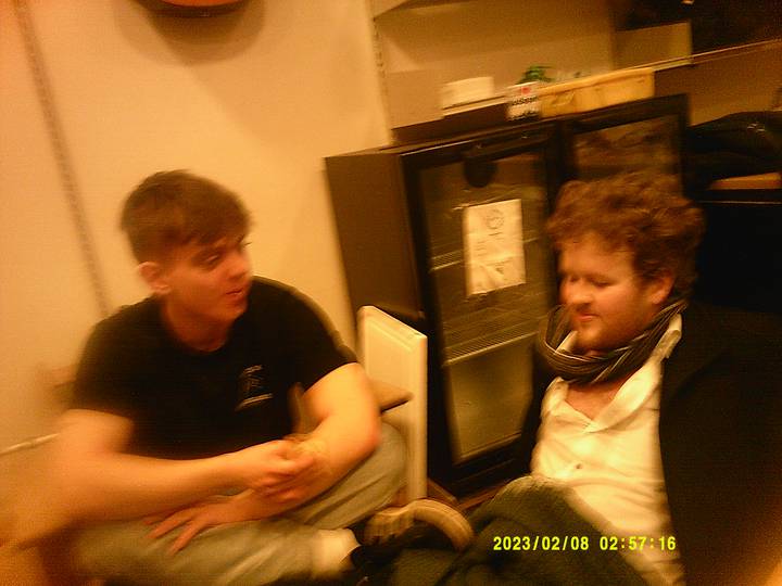 julerevy-fest/20230208025716_00