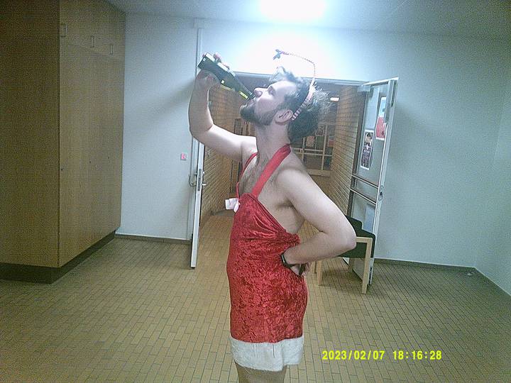 julerevy/20230207181628_00