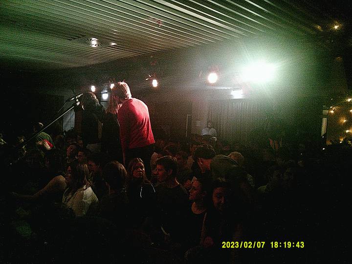 julerevy/20230207181943_00