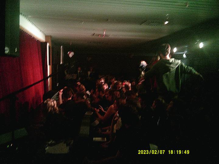 julerevy/20230207181949_00