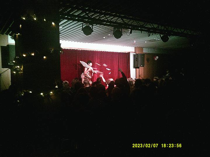 julerevy/20230207182355_00