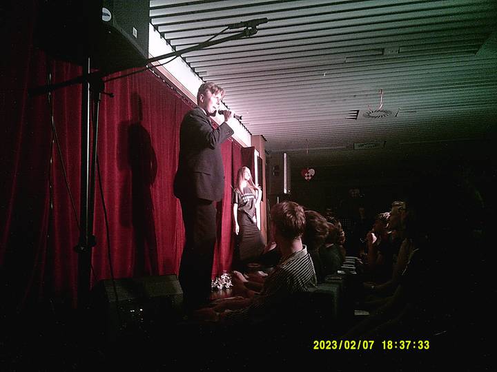 julerevy/20230207183733_00