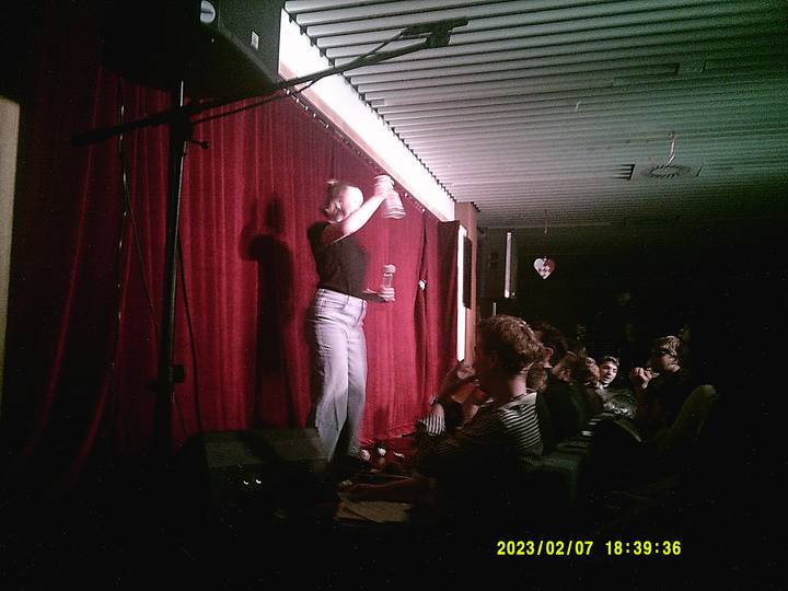 julerevy/20230207183936_00