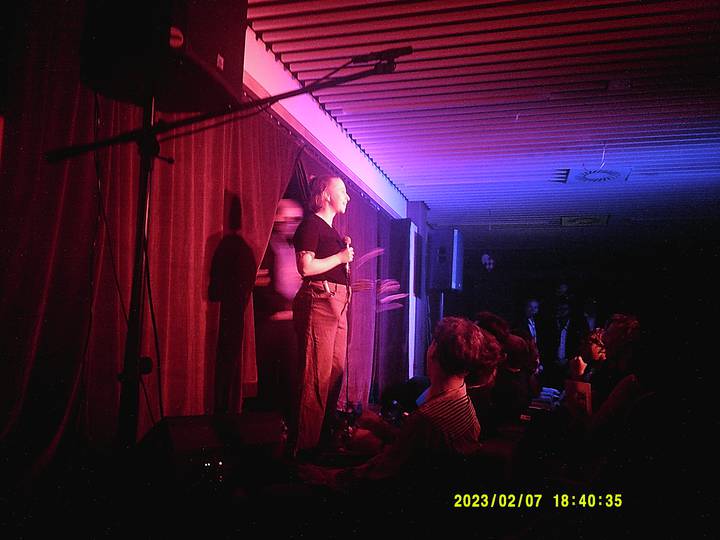 julerevy/20230207184035_00