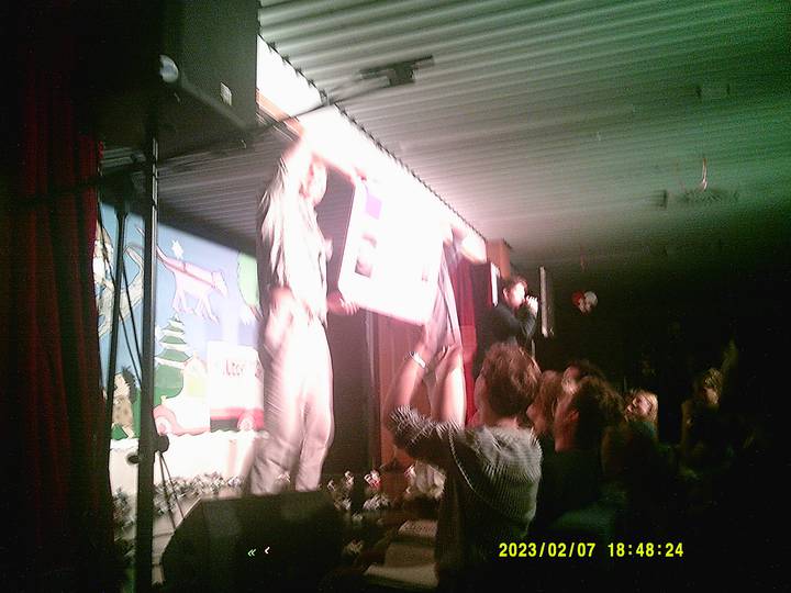 julerevy/20230207184824_00