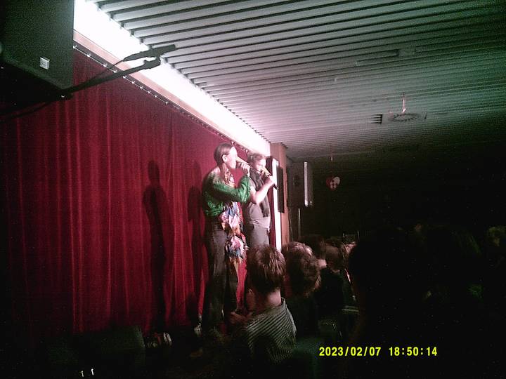 julerevy/20230207185014_00