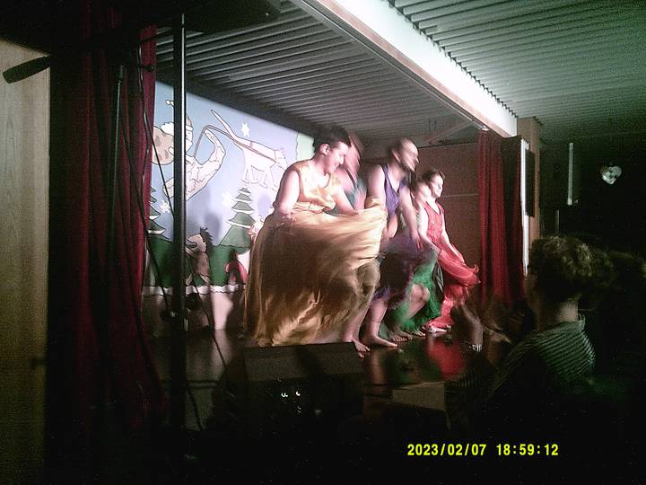 julerevy/20230207185912_00