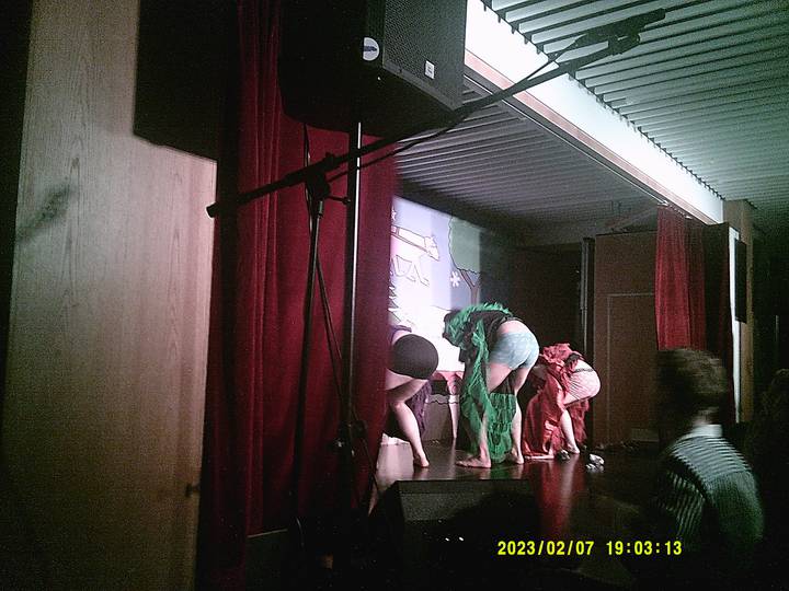 julerevy/20230207190313_00