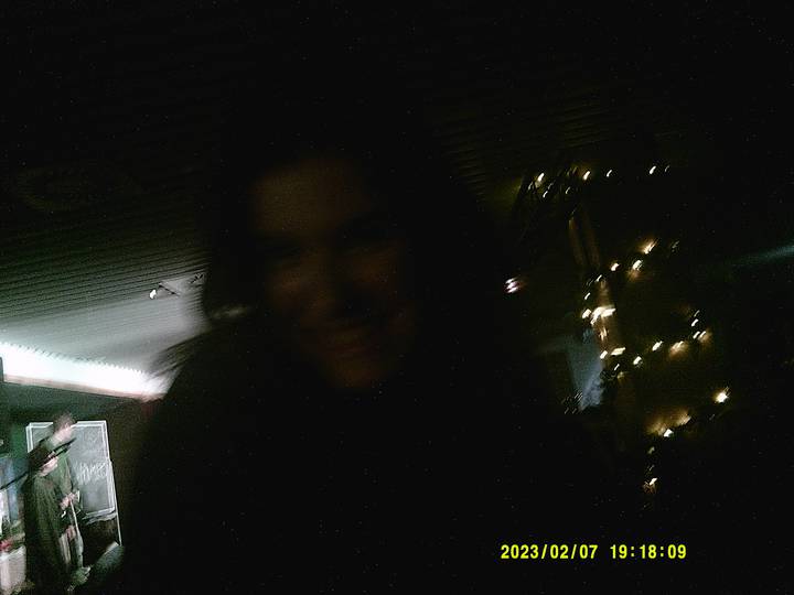 julerevy/20230207191809_00